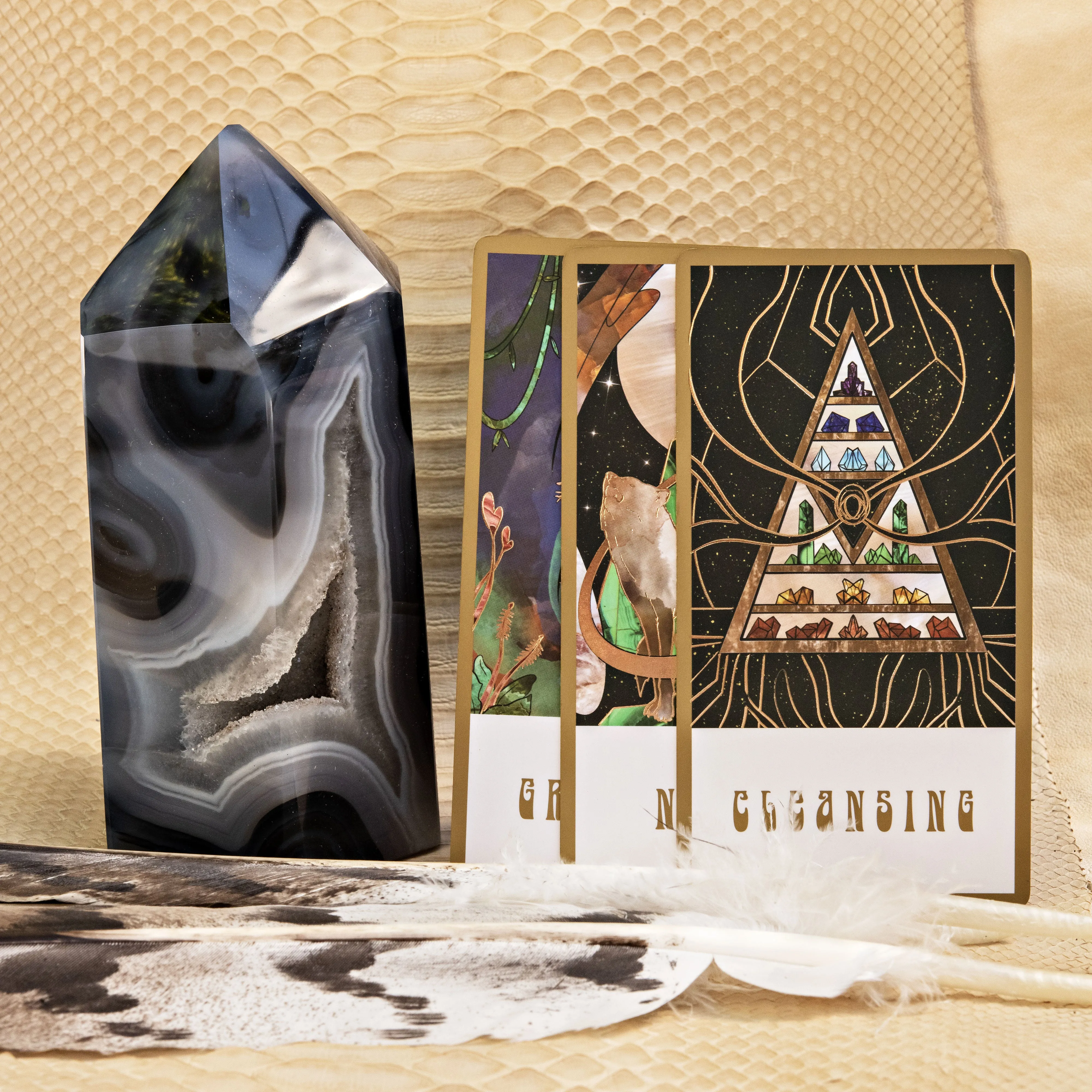 AGATE AND AMETHYST POLISHED TOWER