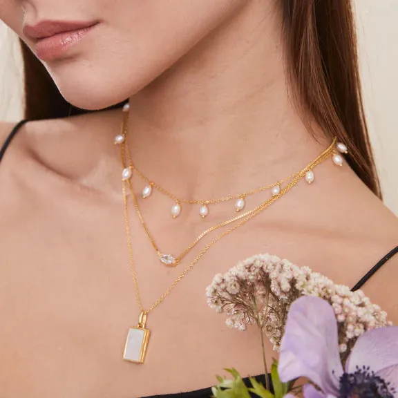 fyb Averie Pendant Necklace in Gold