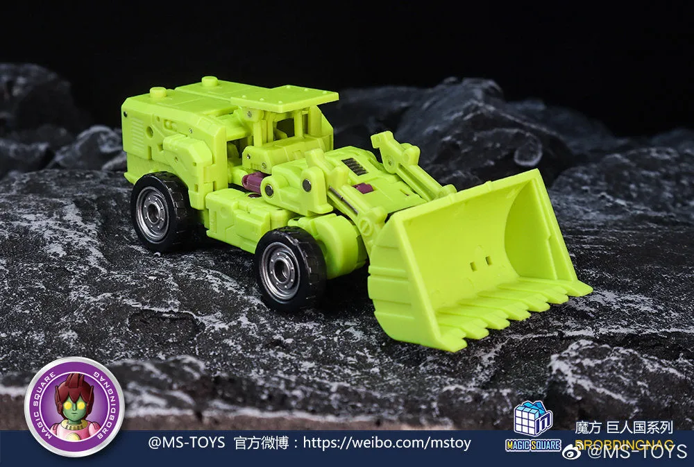 Magic Square MS Toys MS-B37 Shovel Master (Scrapper) & MS-B38 Roller Master (Mixmaster) Constructor Devastator Combiner Set A (2 in 1 set)