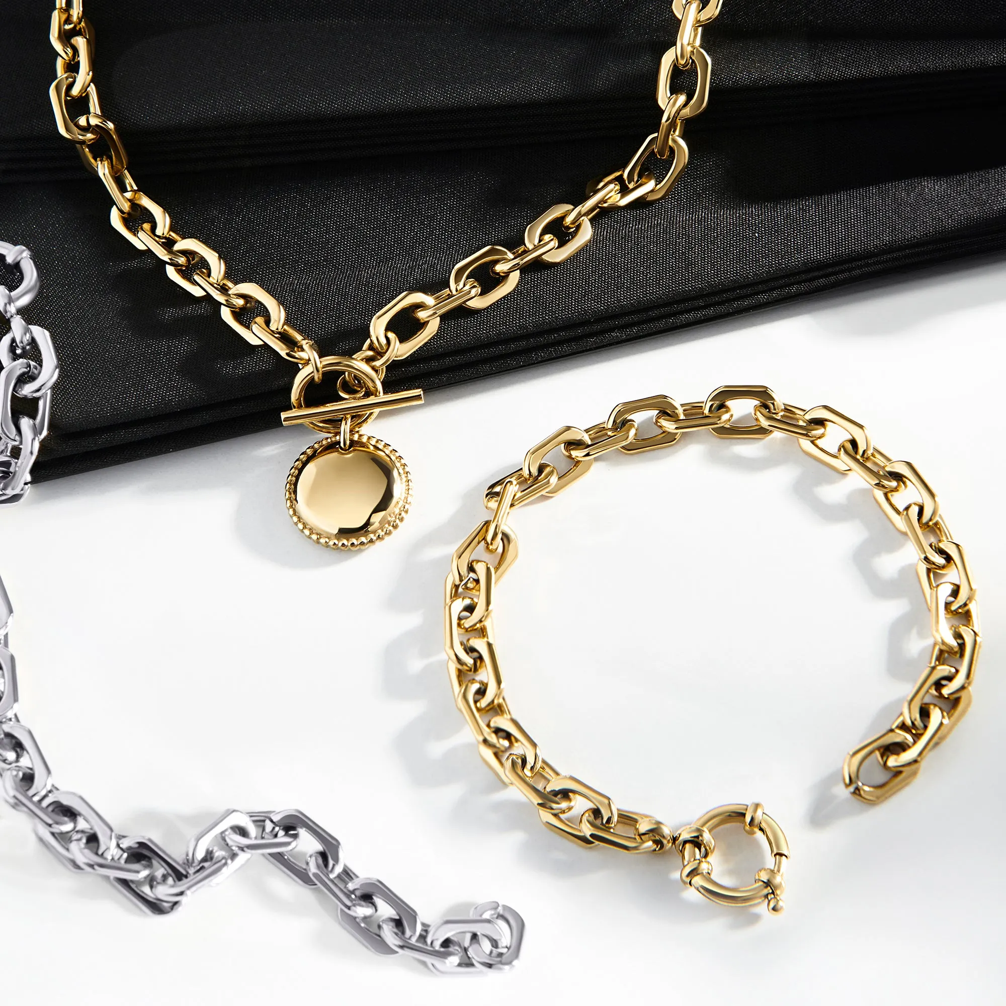Maude Necklace