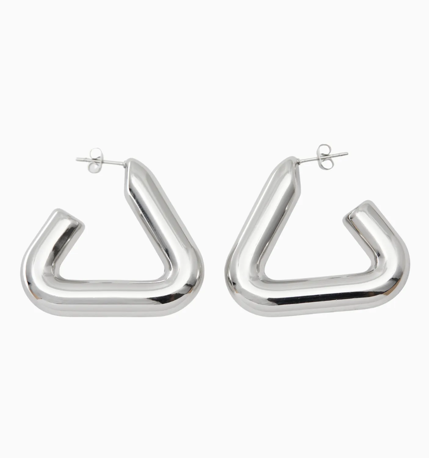 Mila Hoop Earrings