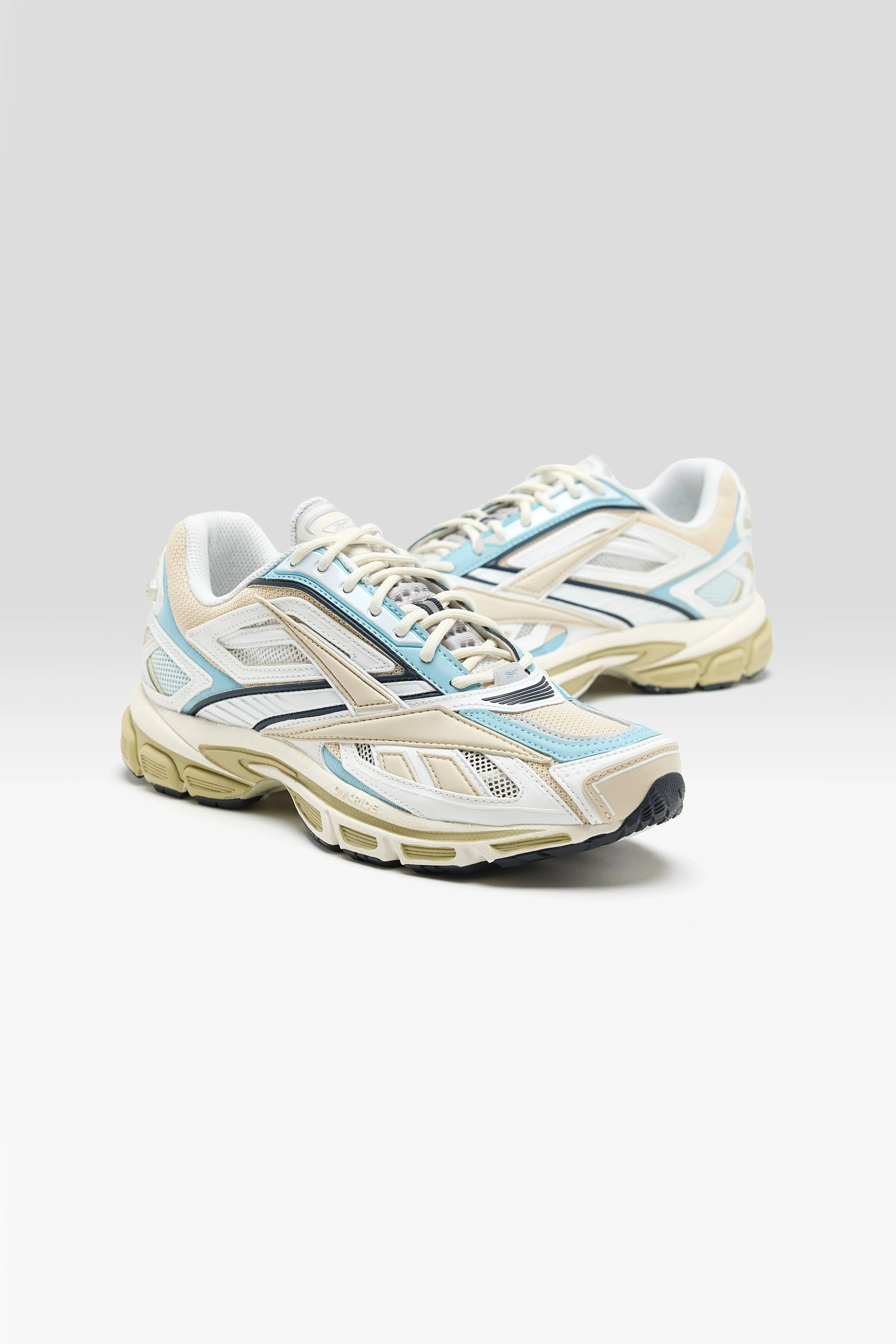 Premier Road Ultra for Women  (251 / W / BEIGE)