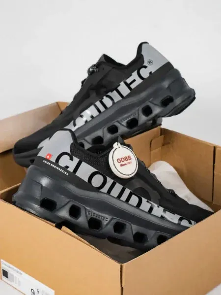 Sepatu Sneakers On Running Cloudmonster Lumos Black Reflective Authentic Sneakers