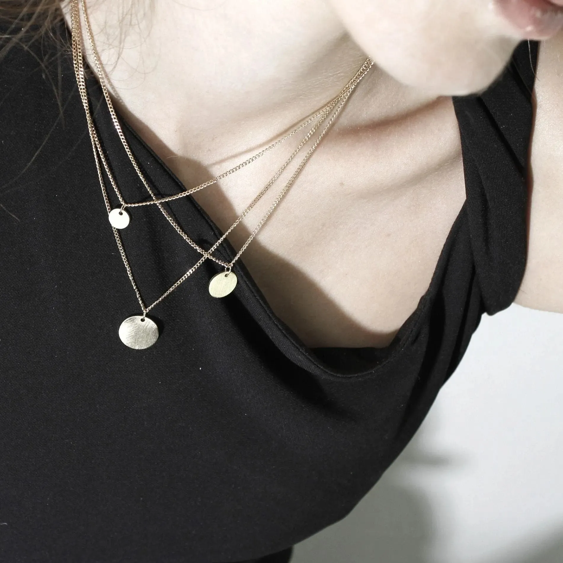 Theia Triple Dot Necklace Silver Plating